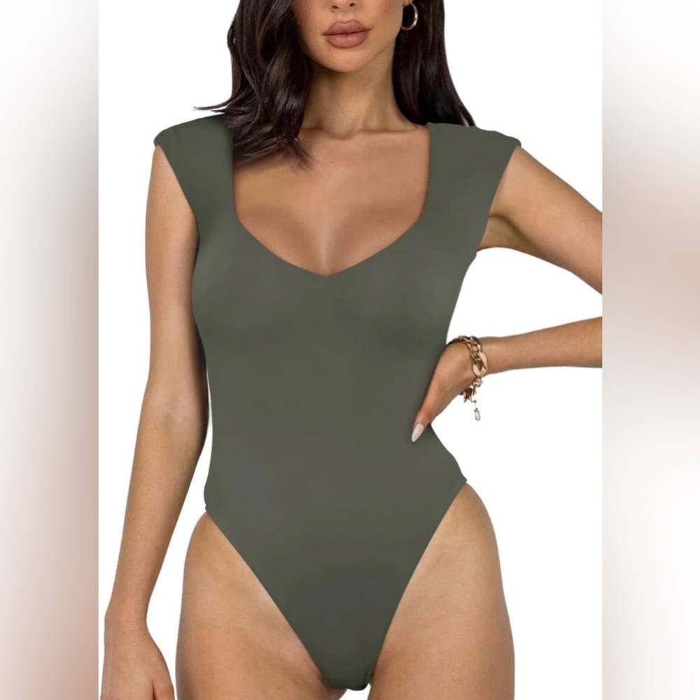 REORIA Women's Sexy Casual V Neck Double Lined Sleeveless Going Out Bodysuit